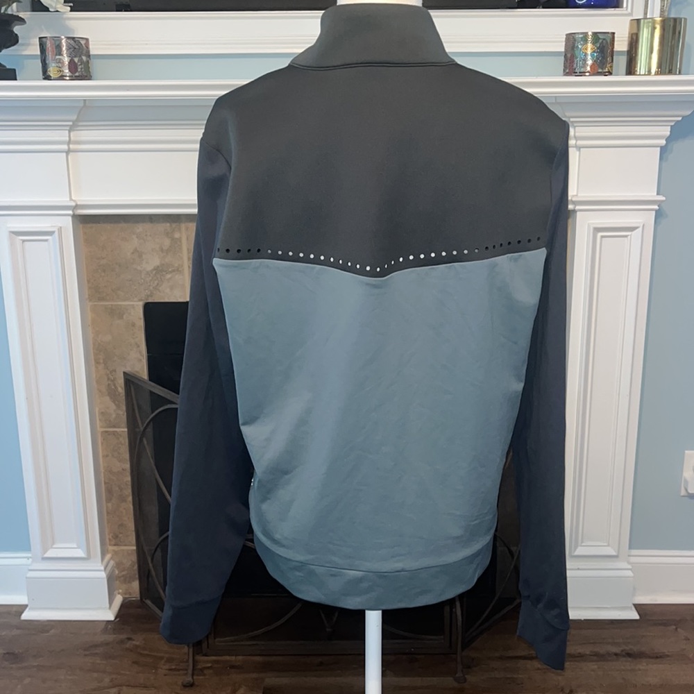 Fabletics Cleo Jacket - Picture 3 of 8